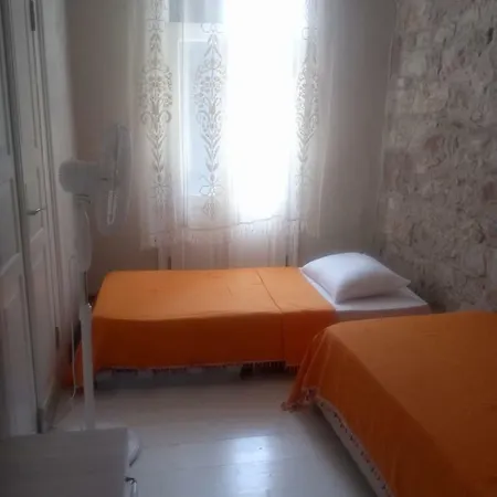 Ektenis Konuk Evi Гостевой дом *